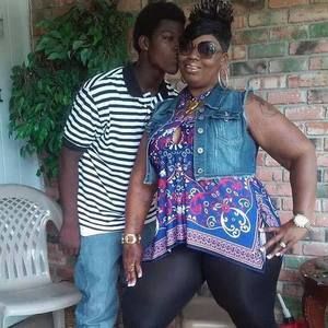 Meet your Posher, Corine